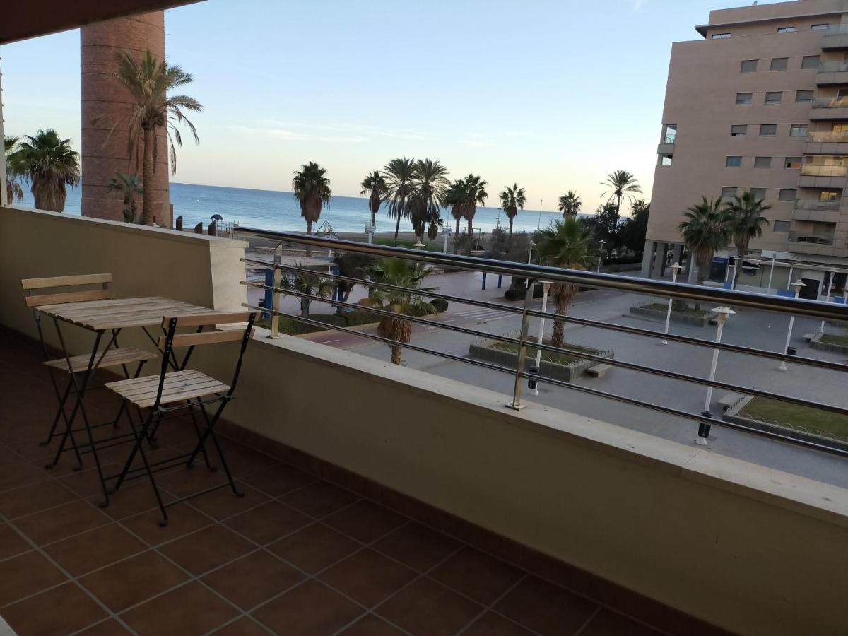 Paseo Maritimo Antonio Banderas Lejlighed Málaga Eksteriør billede
